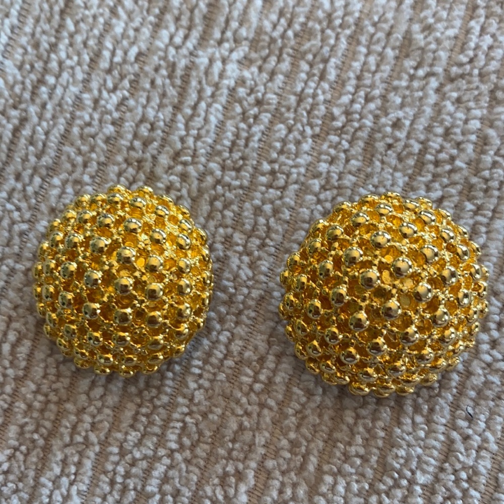 Nugget Clip Earrings
